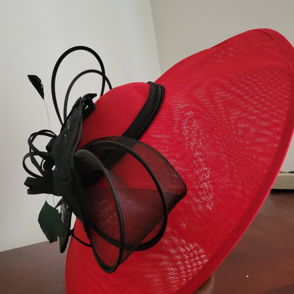 Paris Hand-Made Large Brim Ruffle Organza Hat | Elegant Royal Ascot Derby Hat - Picture 3 of 10